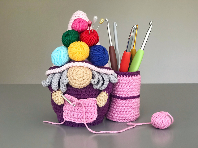 Crocheter Organizer Gnome