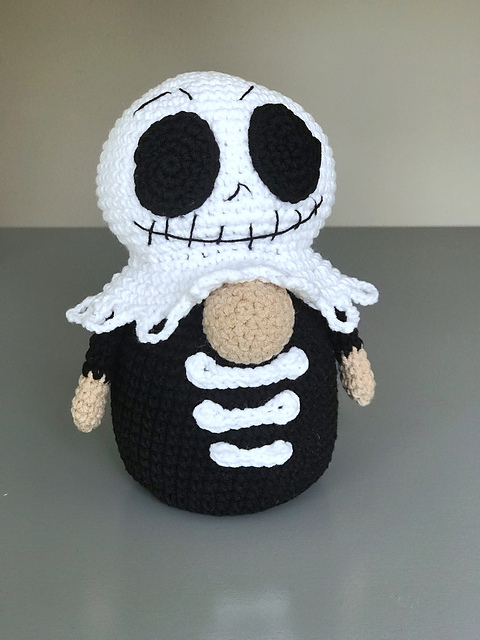 Halloween Skeleton Gnome