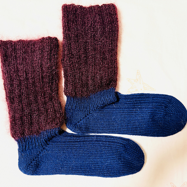 Cloud Touch Socks