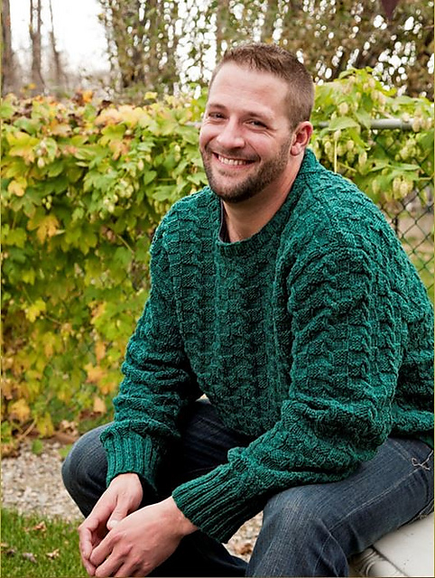 Phase Shift Pullover