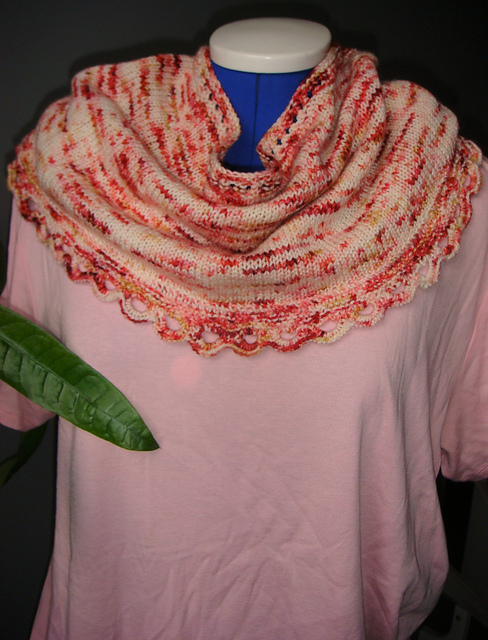 In the Pink Shawlette