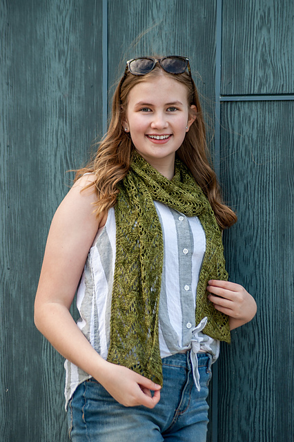 Island Fern Lace Scarf