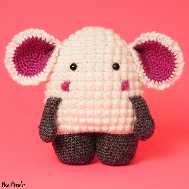 Hugo the Lamb