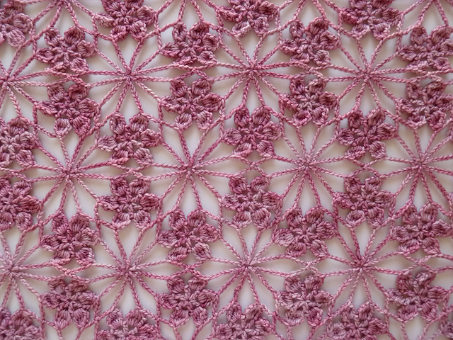 Breakaway Dogwood Shawl