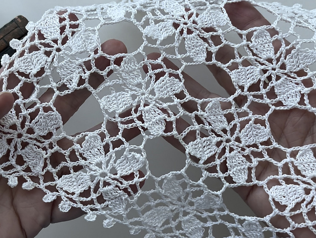 Propeller Doily