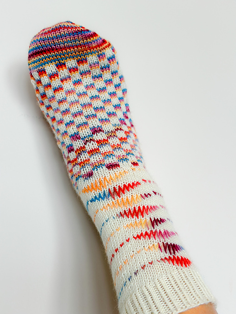 Cardiograph Socks
