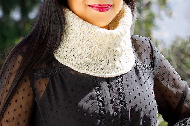 Banyan Leaf Cowl