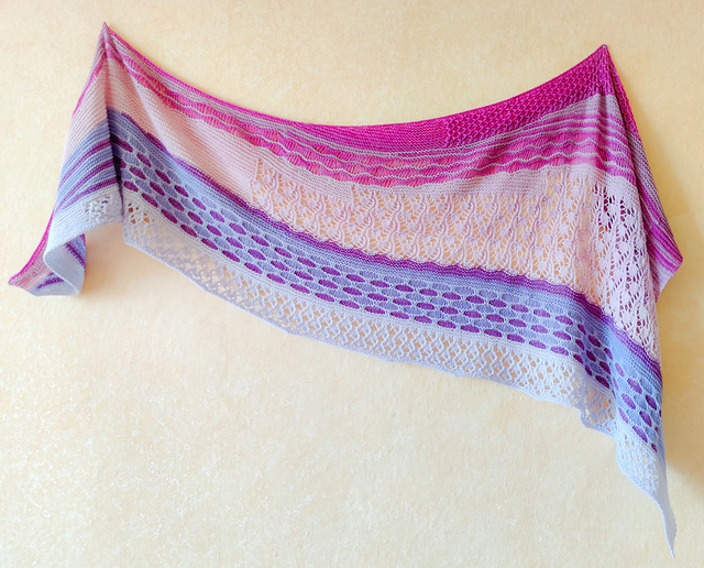 Rays of Dawn Shawl