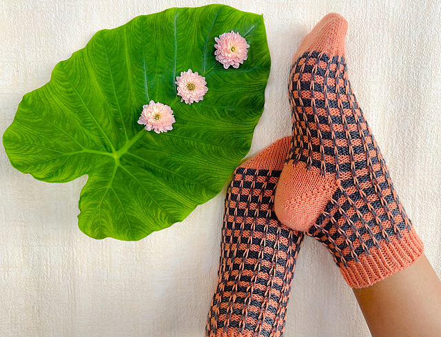 Mini Garland Socks