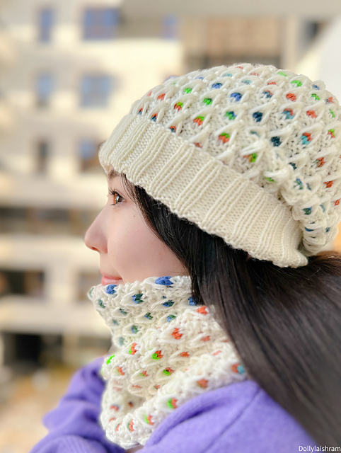 Peacock Hearts Beanie