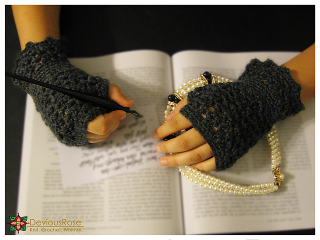 Princess Writing Gloves