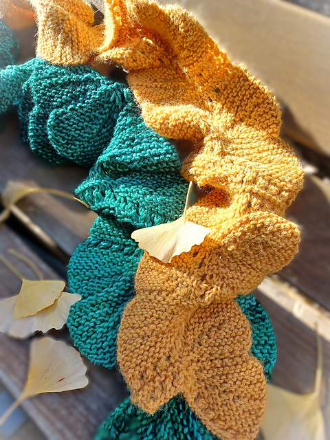 Ravelry: Fluttering Ginkgo イチョウひらひら pattern by Hiroka