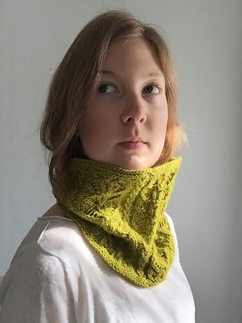 Spring Mist Cowl