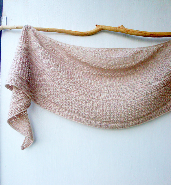 Shawl "MOTHER OF PEARL"