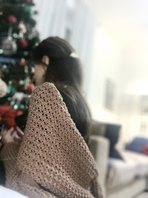Light sleeve scarf