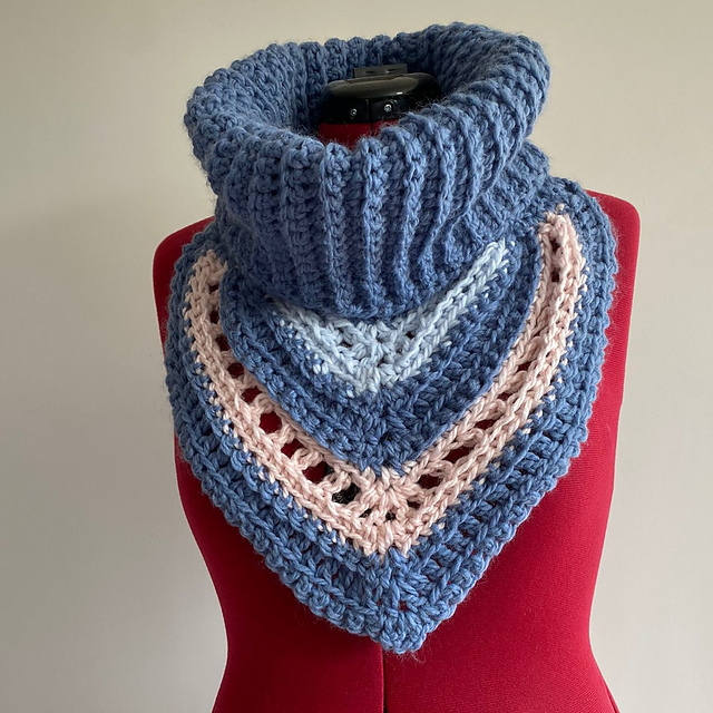 Trifecta Cowl