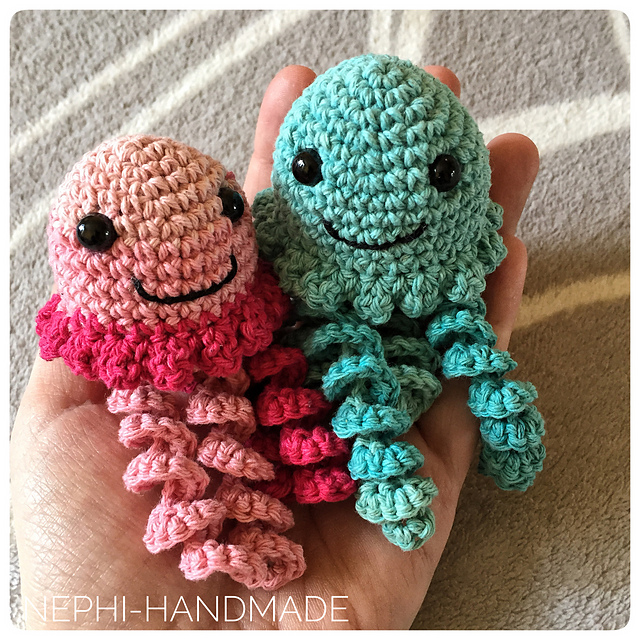 Amigurumi kleine Qualle