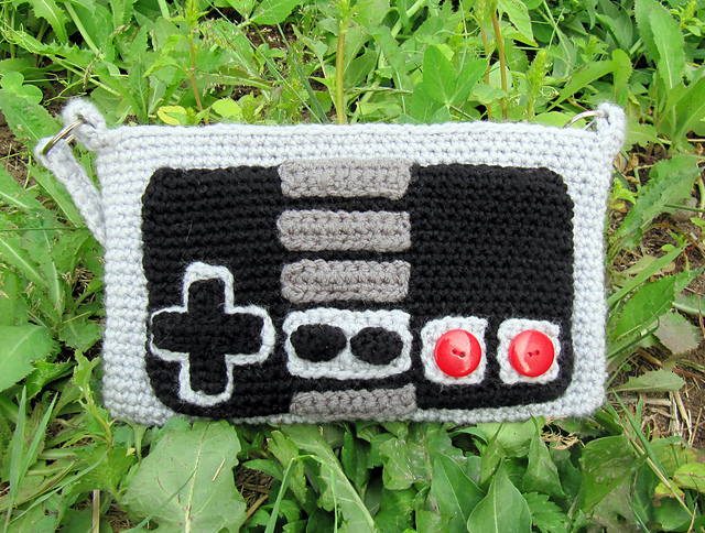 NES Controller Purse