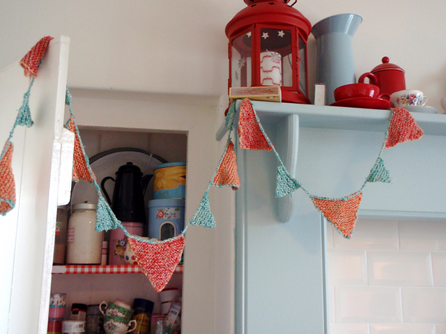 Knitted Bunting