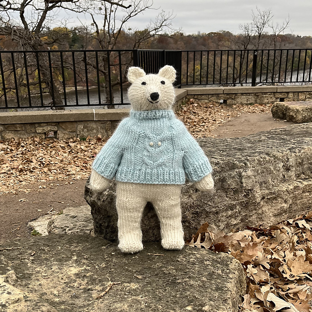 Ravelry: big Little Polar Bear Friend pattern by Nessa Stockard