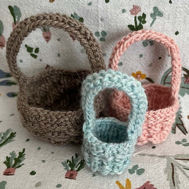 Backyard Friends Baskets
