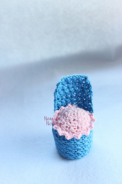 Dollhouse chair