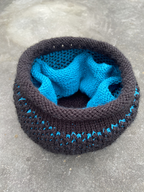 Ravelry: It has pockets! DnD Dice Bag pattern by NDesigns