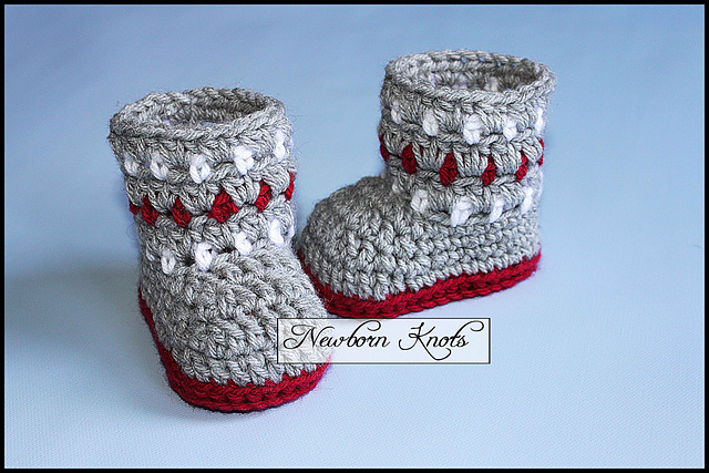 #75 Cozy Colors Baby Booties