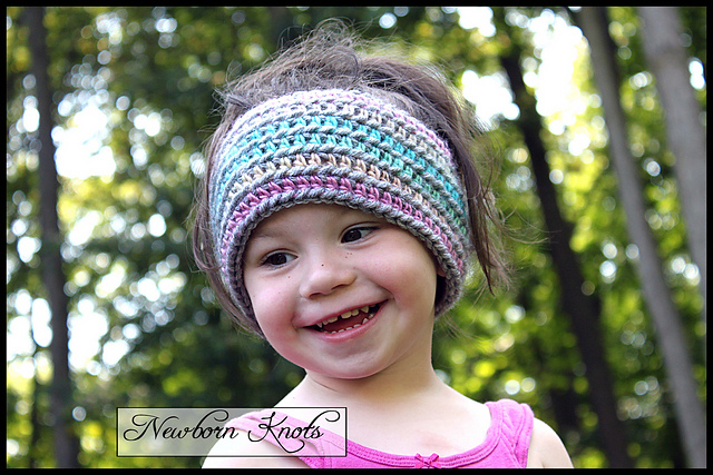 #94 Unforgettable Ridges Earwarmer