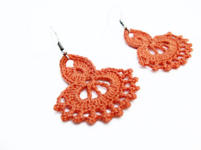 Dangle Earrings #23