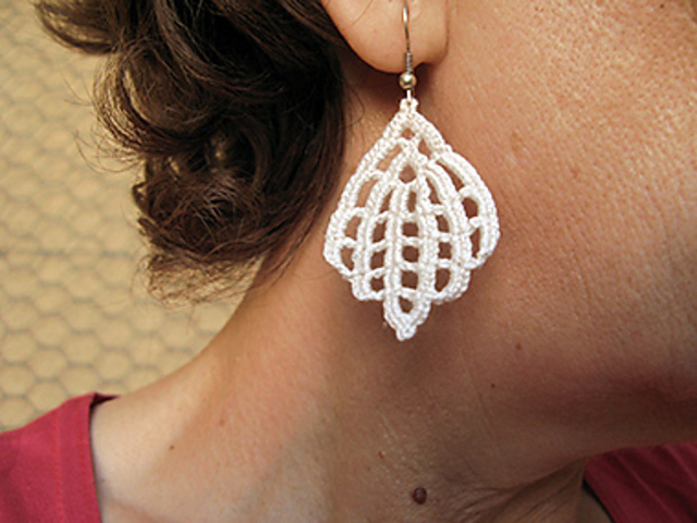 Mesh Dangle Earrings