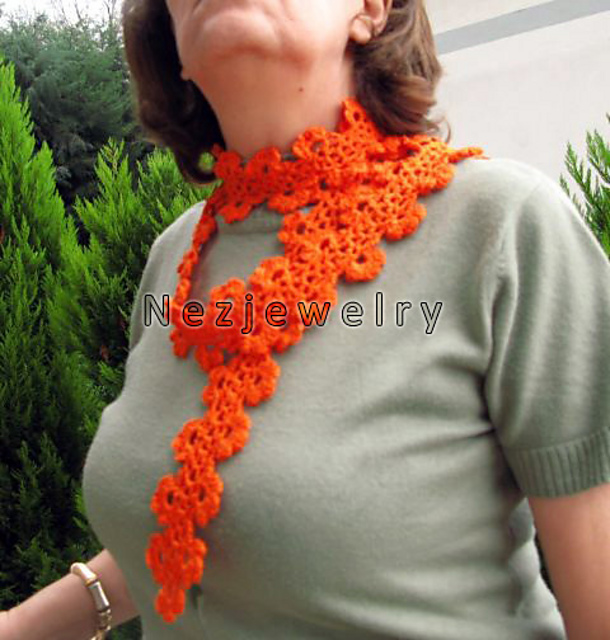 Lacy Flower Scarf
