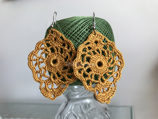 Dangle & Drop Earrings