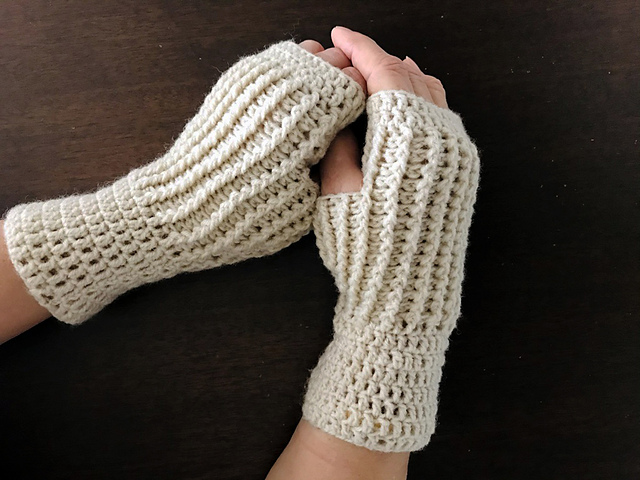 Fingerless Mitts