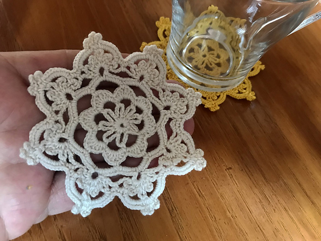 Mini Doily Coaster
