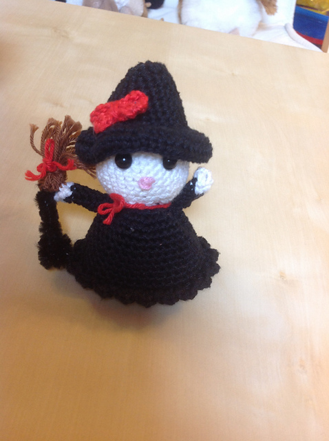 Amigurumi Kitty Witch