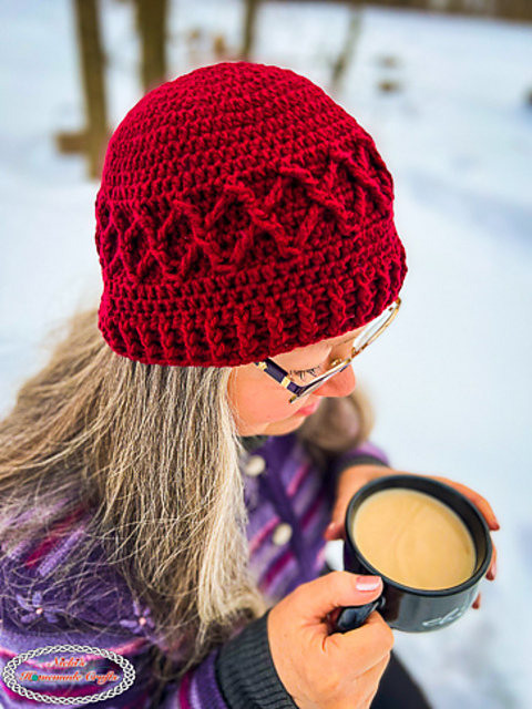 Lattice beanie