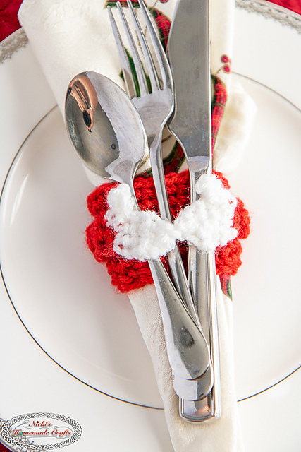 Mitten Arms Napkin Holder