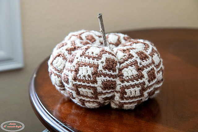 Mosaic Crochet Pumpkin