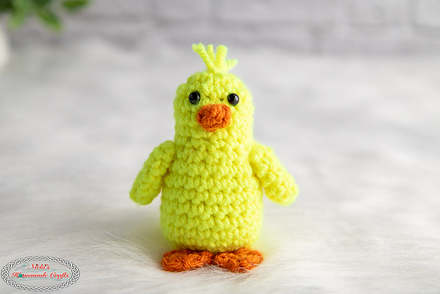 Baby Chick Amigurumi