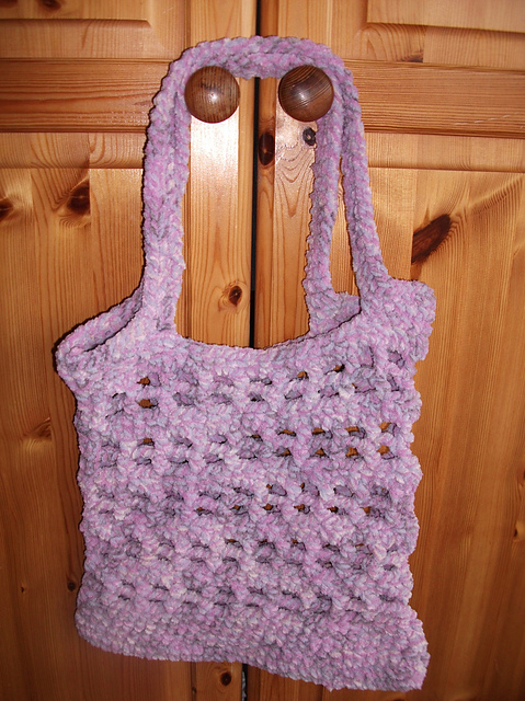 Fluffy Mesh Bag