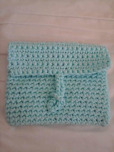 Lagoon Pouch