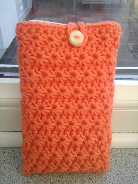 Star tissue pouch