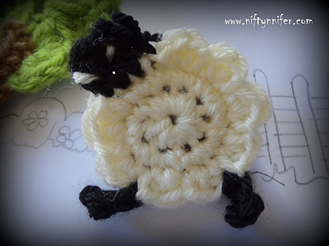 Ravelry: Sheep Ewe pattern by Jennifer Gregory