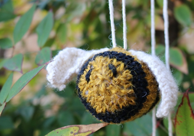 Little Honeybee