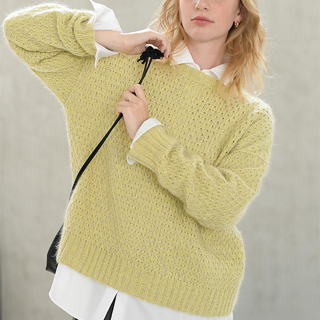 p.16 Yellow Beige Pullover