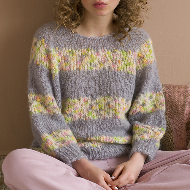 G Raglan Sweater