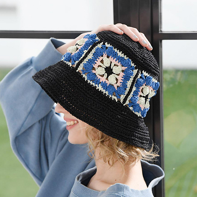 p.13 Motif Bucket Hat