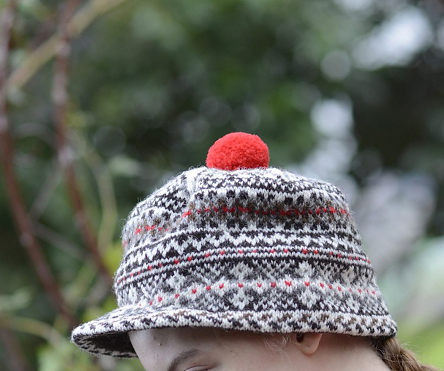 Shetland Casquette and Hand-warmer