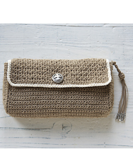 Clutch using Suede Yarn